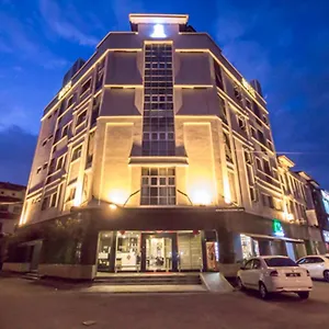 2* Hotel Chariton