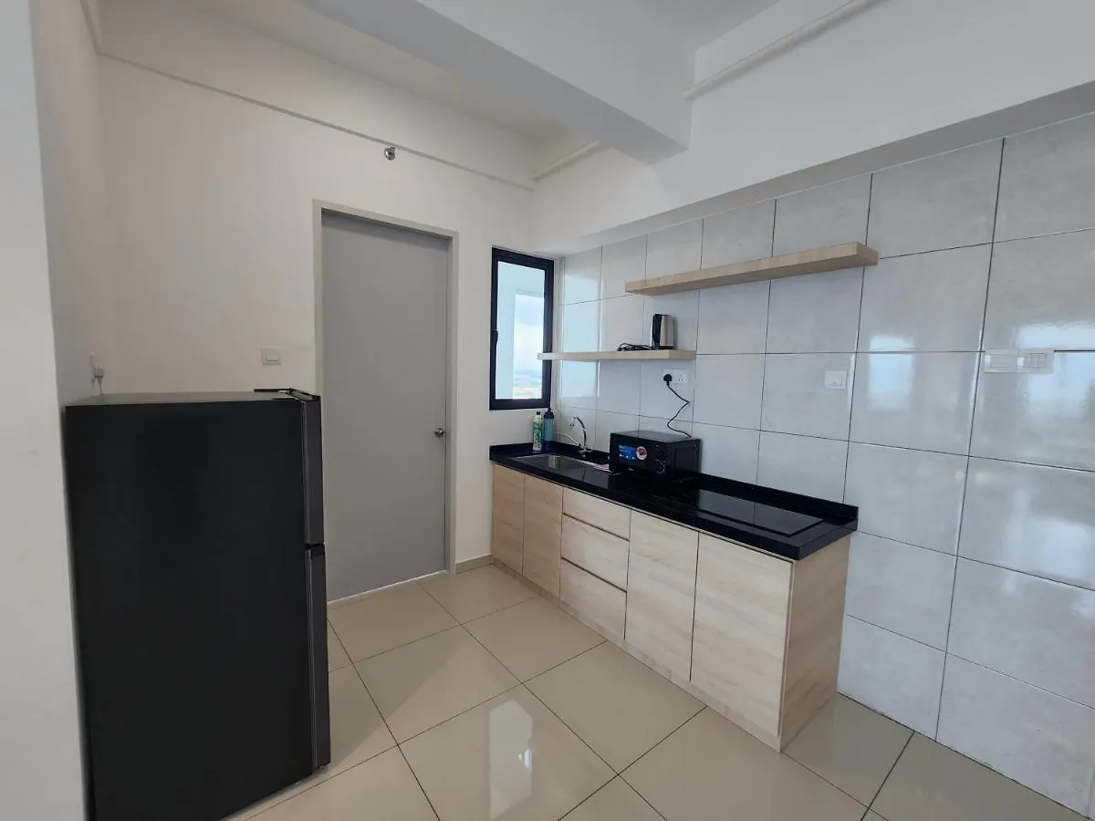 Praicon Tower - Premium Suite Butterworth